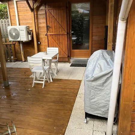 Charmante Independante, Terrasse Et Entree Privative